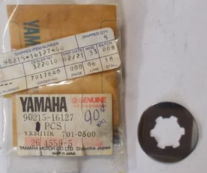 YAMAHA YZ125 RT100 RT180 IT200 DT100 MX100 LAVADORA DE BLOQUEO OEM 90215-16127 (HSP/9) - Imagen 1 de 2
