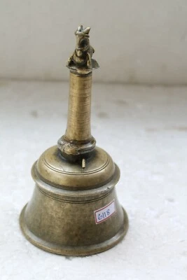 Antigua figura artesanal de latón Lord Shiva Nandi grabada campana del templo NH6118 Foto 1 de 4
