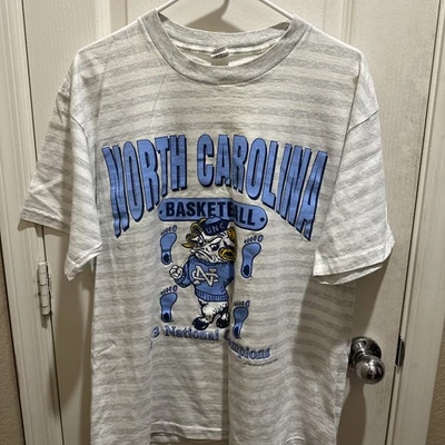 Vintage 1993 North Carolina Basketball Champions T Shirt Size XL - Image 1 of 4