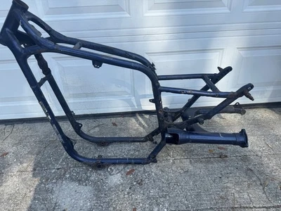 1997 97 Suzuki Intruder VS 1400 main FRAME EZ REG Foto 1 de 4