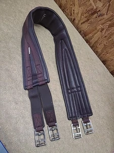 Shires Thick Padded Waffle Weave girth, Brown ,47”.(ref. 340R) - Picture 1 of 9