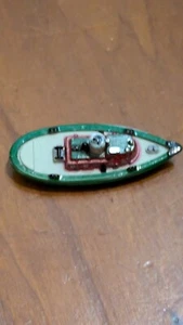 1990 Micro Machines Galoob Hasbro Tug Boat Green and Red - Picture 1 of 7