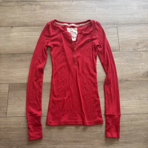 Hollister Womens S Henley Top Red Y2K Fitted Ribbed Grunge Elena Gilbert Bella - Picture 1 of 5