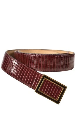 Cinturón con hebilla cuadrada de piel de serpiente roja sangre de buey A.TESTONI de la década de 1980 30" Italia Foto 1 de 4