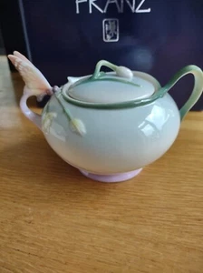 Franz Porcelain Stunning Butterfly Lidded Sugar Bowl XP1877 - Picture 1 of 5