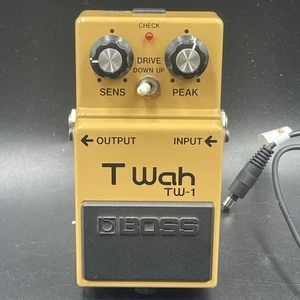 Boss TW-1 T Wah 1970s Made in Japan ACA Vintage Guitar Effect Pedal W Power Cord - Picture 1 of 6