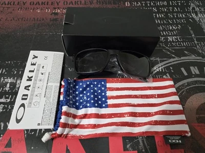 Rare Oakley SI Holbrook Matte Black Frame - USA Flag Icons / Grey OO9102-E655 - Image 1 of 4