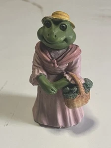 Anthropomorphe Dame Frosch Figur Harz Garten Gemüse Korb Landhaus St - Bild 1 von 6