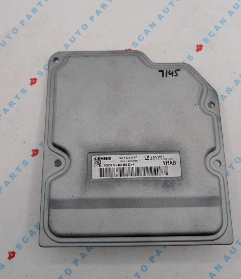 Used 2006 Cadillac SRX Siemens GM 24229674 ECU 5WK33520BR - Image 1 of 4