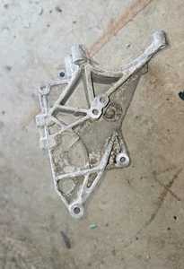 2001–2004 GM Duramax 6.6L LB7 Alternator Bracket Silverado 2500 - Picture 1 of 2