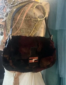 Vintage Fendi Baguette - Picture 1 of 12