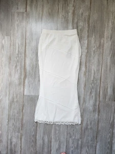 NWT Shein White Mermaid Maxi Skirt Tiered Ruffle Hem Stretch Lined Soft Sz M - Picture 1 of 10