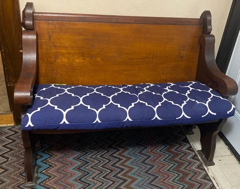 ANTIQUE CHURCH PEW-BENCH- 4’ Cover