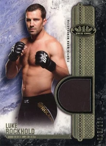 Topps 2017 UFC Knockout Luke Rockhold #T1R-LR 25/125 Tier One Relic Card - Bild 1 von 2