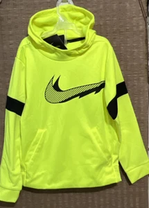Boys Nike Therma Boys’ Training Fleece Pullover Hoodie -Size 6 - Volt Black NWT - Picture 1 of 9