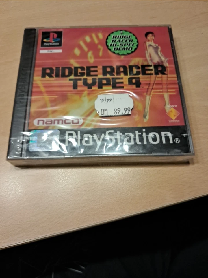 Playstation 1 PS 1 - Ridge Racer Type 4 - Mit Hi-Spec Demo CD - Bild 1 von 3