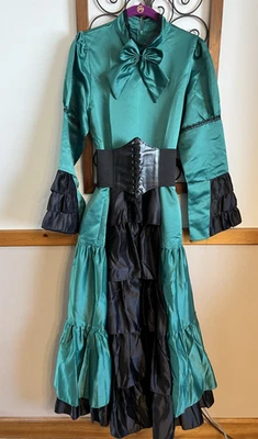 Women's Victorian Long Dress Costume Gothic Green and Black Size Small 53" Long - Image 1 of 4