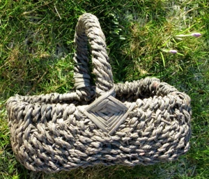 basket seagrass, shopping picnic, dark blue grey, storage/decor toy vintage, VGC - Picture 1 of 17
