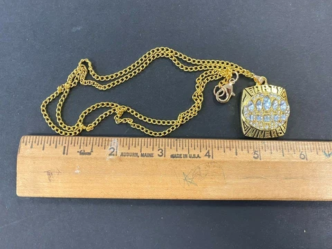 1994 SAN FRANCISCO 49ERS SUPER BOWL RING NECKLACE WORLD CHAMPS (M5) FREE S&H NM Cover