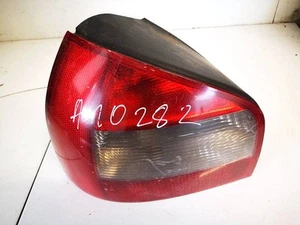 Audi A3 2001 Tail Light lamp Outside - REAR LEFT 8l0945095b, Genui #2394941-77 - Bild 1 von 9