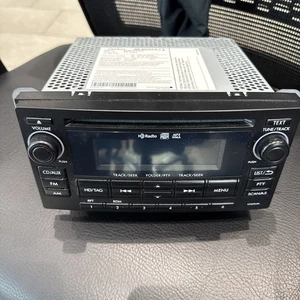 Clarion Subaru Car Stereo In Dash AM/FM CD PF-3491 NOT TESTED  PARTS  - Picture 1 of 4