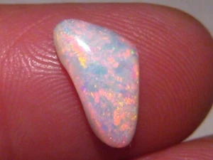 2.0 ct.  Light  Opal -  Coober Pedy - Picture 1 of 13