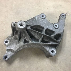 2007-2015 Jeep Patriot Caliber 2.0 Power Steering Pump Bracket 04891593AA 33888 - Picture 1 of 3