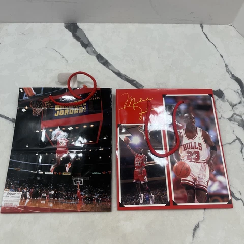 2-90s Michael Jordon #23 Gift Bag Chicago Bulls 9x8 Cleo Cover