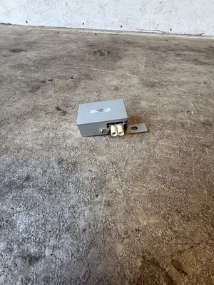 11-14 MÓDULO ANTENA TECHO FORD MUSTANG GT NEGRO AR3T-19G461-BF OEM Foto 1 de 4