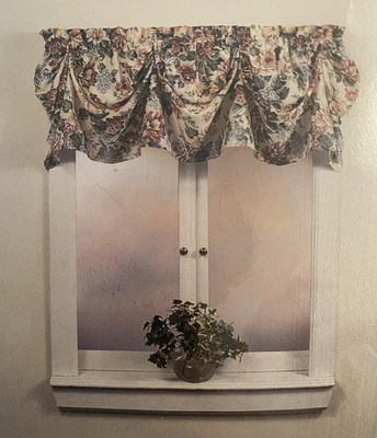 *NEW* Vtg HOME ESSENTIALS Natalie Floral Tuck Valance 70" x 15" Multi - Image 1 of 4