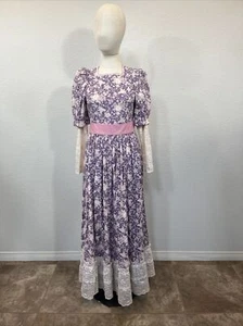 Prairie Dress Costume Women’s Size 4 Purple Floral Regency Emma Laura Ashley - Picture 1 of 5