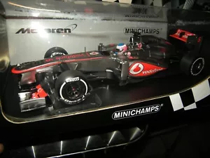 1:18 Minichamps Vodafone McLaren Mercedes MP4-28 2013 J. pulsante in confezione originale -RARO- - Foto 1 di 1
