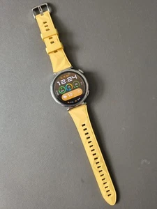 huawei watch gt 5 41mm Silber mit Lederarmband und weiteren Armbändern - Bild 1 von 4