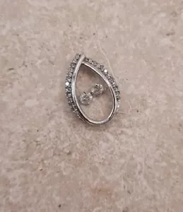 Ciondolo a goccia diamante danzante firmato SK9 10k oro bianco - Foto 1 di 9