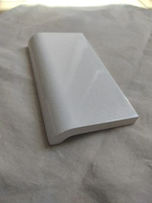 Azulejo blanco craquelado SUBWAY CERAMICS Bullnose superficie larga borde/esquina Foto 1 de 4