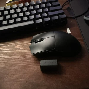 Razer Viper V3 Pro Ultra-Lightweight Wireless Gaming Mouse - Afbeelding 1 van 1
