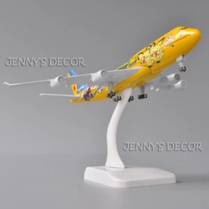 Réplica de pintura de dibujos animados modelo diecast escala 1:350 ANA Boeing 747 - Imagen 1 de 7