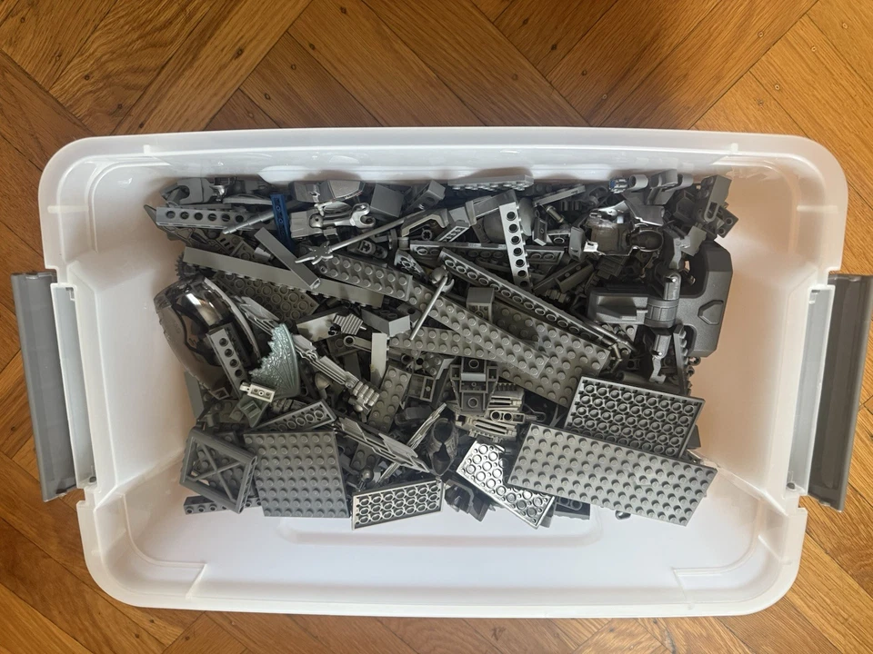 LEGO Lote a Granel Piezas y Piezas Surtidas; Más 20 Juguetes Animales Más Foto 1 de 4