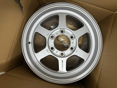 Nismo赛车轮辋 — 第 1/4 张图片