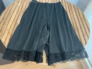 NWOT VINTAGE PETTIPANTS BLOOMERS LOUNGE WEAR PANTIES sz XL - Picture 1 of 1