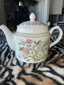 Vintage Sadler Mandarin Pattern Tea Pot Floral Botanical Cream Pink Green Blue - Picture 1 of 7