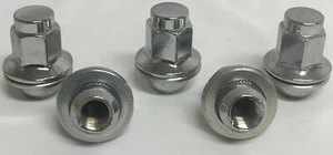 (5) Piece set Toyota Tundra Sequoia Lug Nuts Oem 14x1.5 Lugs - Picture 1 of 1