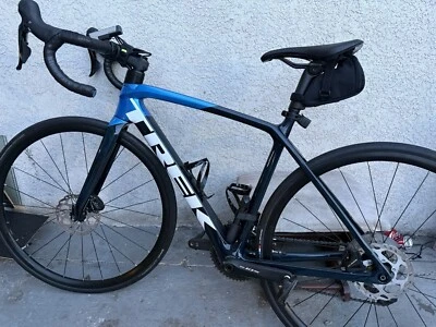 TREK EMONDA SL 5 DISCOS 60 AZUL CARBONO HUMO/AZUL METÁLICO Shimano R7000 2 x 11 velocidades Foto 1 de 4