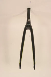 Fuji FC-440 Carbon Fork Tapered x 210mm 700c Threadless Rim Brake 9mm QR FKC73 - Picture 1 of 3