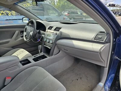 Pantalla de infoentretenimiento usada se adapta a: Toyota Camry 2007 pantalla reloj grado A Foto 1 de 4