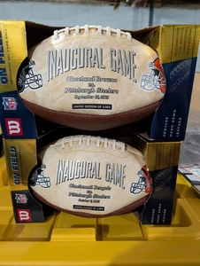 2 Stck. Lot Pittsburgh Steelers 2001 Eröffnungsspiel Fußbälle Bengals Browns limitierte Ausgabe - Bild 1 von 5