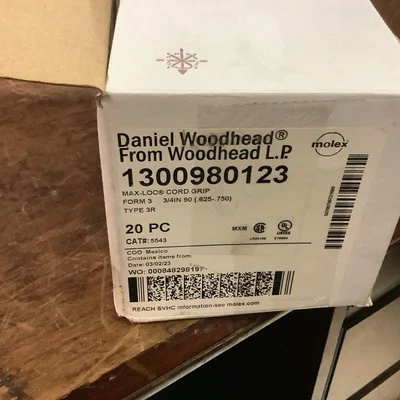 Empuñadura de sellado Woodhead 1300980123 5543 3/4” NPT macho 90 grados (nueva) Foto 1 de 4