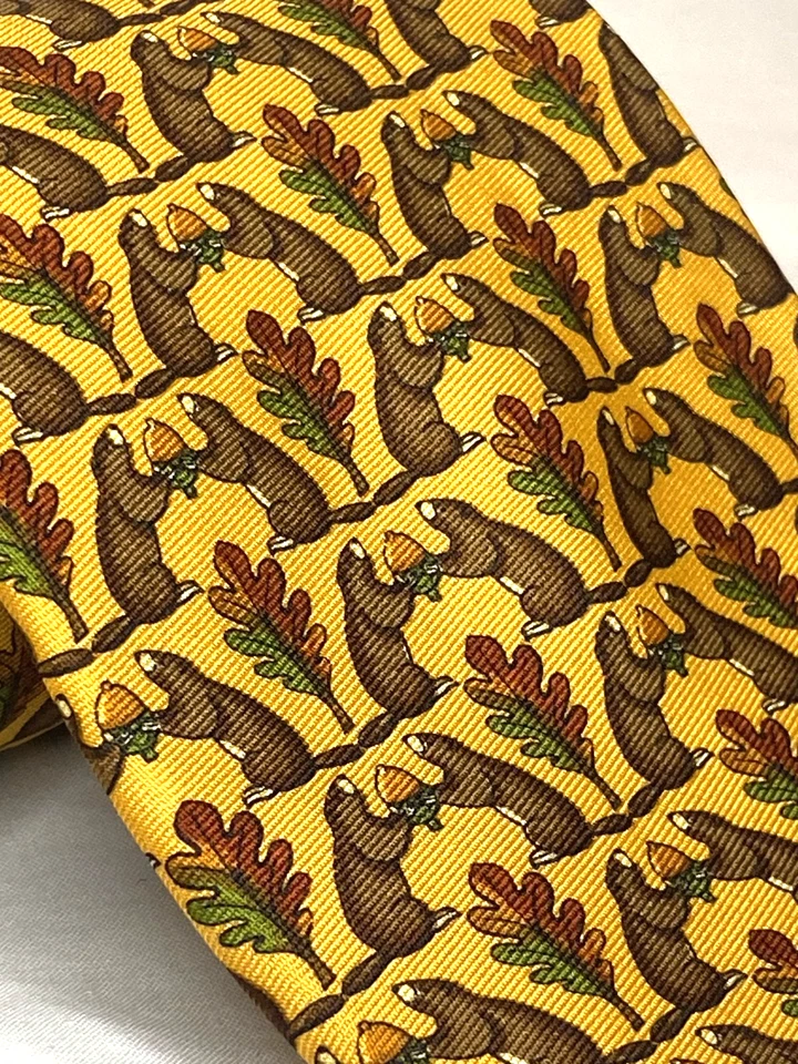 Corbata de seda vintage Brooks Brothers otoño castores bellota novedad estampado corbata para hombre Foto 1 de 4