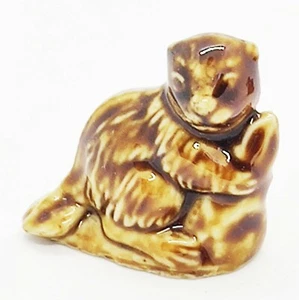 Wade Whimsy, ceramic animal figure – Beaver - Picture 1 of 2