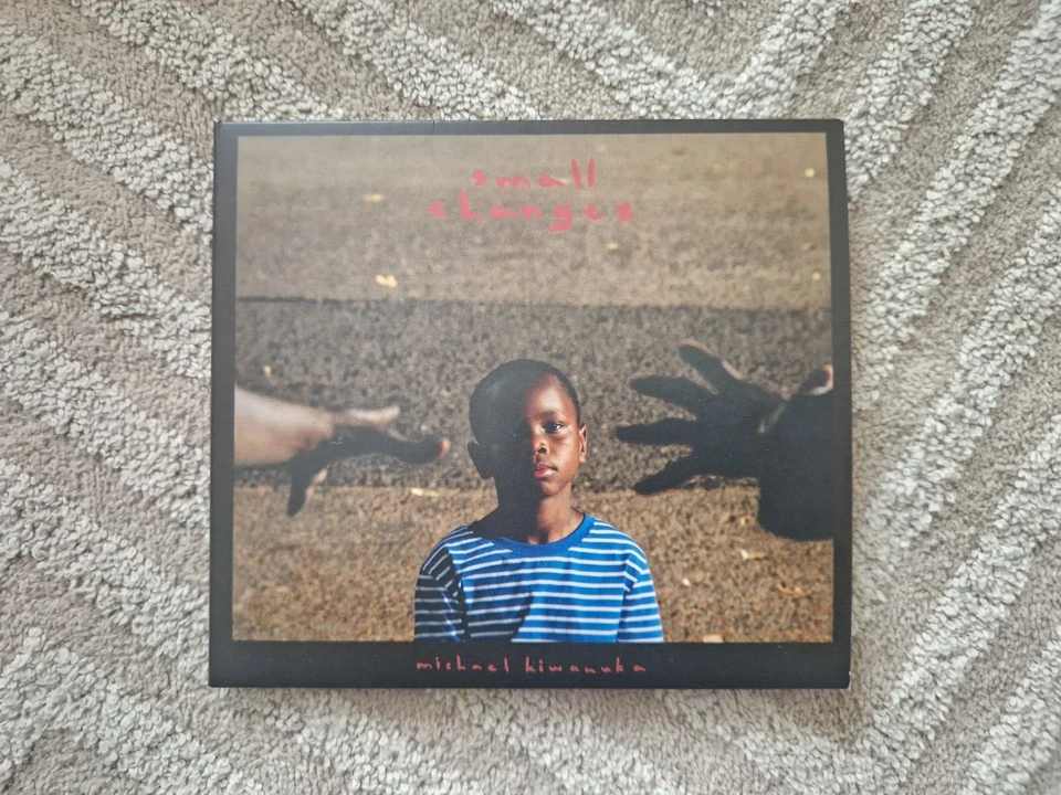 Michael Kiwanuka 2024 " Small Changes " - Bild 1 von 4